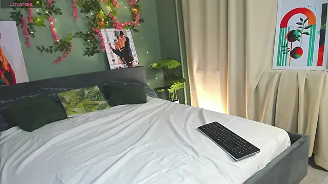 Lisbeth  Salander online show from 01.15.26