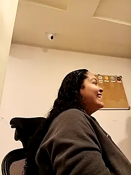 Snapshot of KITY_HILL chatting on 02.12.26 KITY HILL online show from 02.12.26