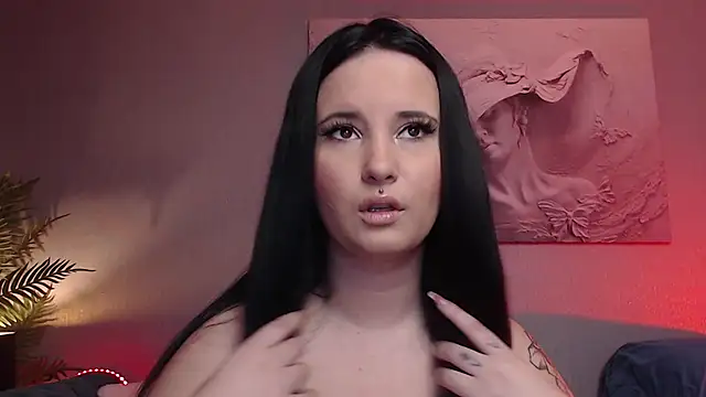 MikaSnake online show from 09.10.25