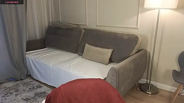 Snapshot of cutienaughtygirl chatting on 10.18.25 cutienaughtygirl online show from 10.18.25