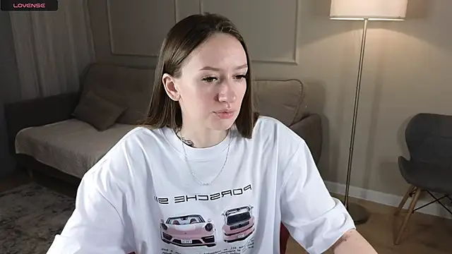 Snapshot of cutienaughtygirl chatting on 02.01.26 cutienaughtygirl online show from 02.01.26