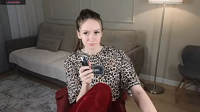 Snapshot of cutienaughtygirl chatting on 02.02.26 cutienaughtygirl online show from 02.02.26