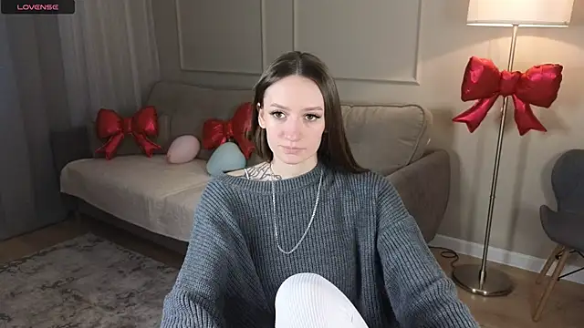 Snapshot of cutienaughtygirl chatting on 02.15.26 cutienaughtygirl online show from 02.15.26