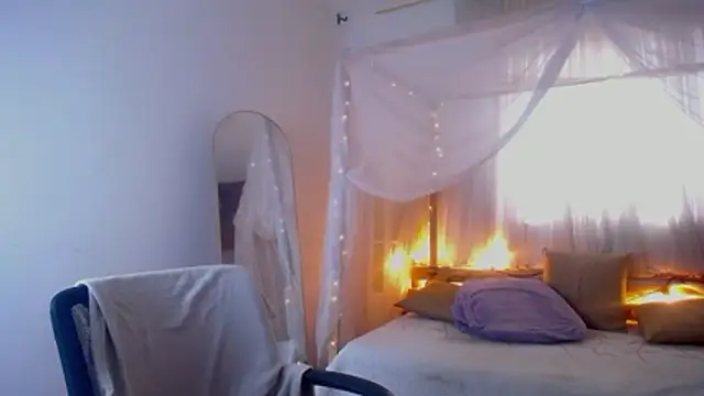 loreaniss online show from 12.20.25