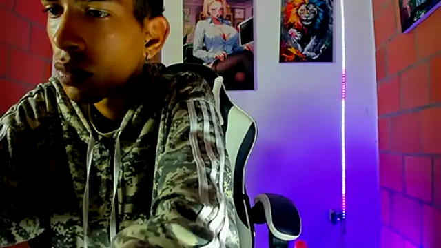 briamhoconor xh online show from 03.08.26