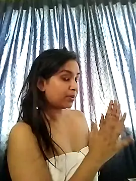 Snapshot of cute_indianxo chatting on 02.21.26 cute indianxo online show from 02.21.26