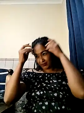 Snapshot of cute_indianxo chatting on 02.22.26 cute indianxo online show from 02.22.26