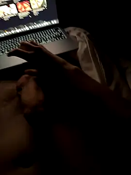 Snapshot of loregarss chatting on 12.05.25 loregarss online show from 12.05.25