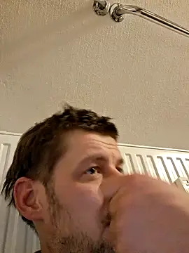 Snapshot of a7ex chatting on 12.02.24 a7ex online show from 12.02.24