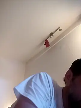 Snapshot of a7ex chatting on 09.18.25 a7ex online show from 09.18.25