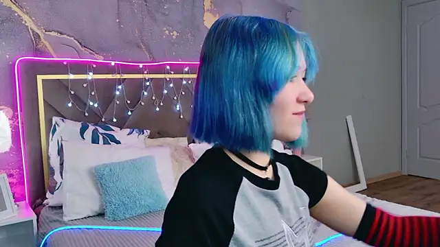 Ketrin Jones online show from 02.22.26