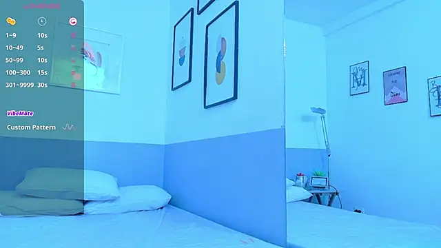 cutepetitee online show from 09.10.25