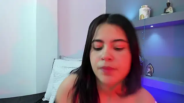 Snapshot of MaiaaCandy chatting on 09.22.25 MaiaaCandy online show from 09.22.25