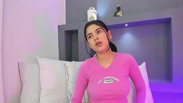 Snapshot of MaiaaCandy chatting on 10.10.25 MaiaaCandy online show from 10.10.25