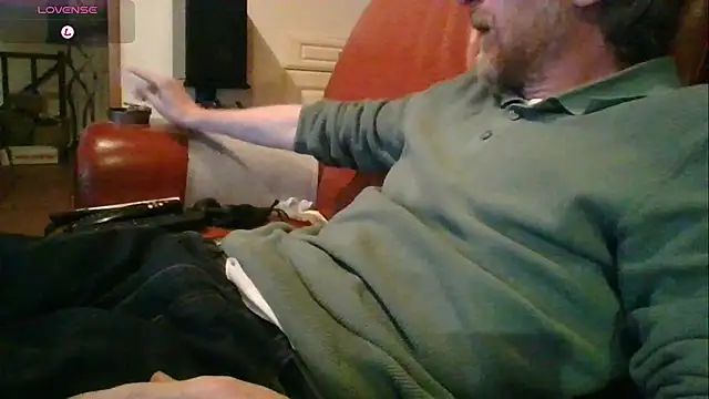 Snapshot of Vrenico-SC chatting on 09.10.25 Vrenico-SC online show from 09.10.25