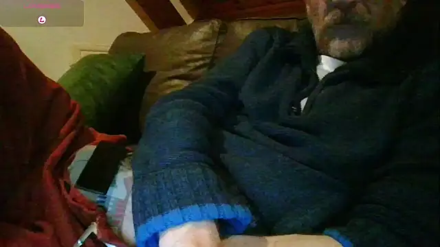 Snapshot of Vrenico-SC chatting on 02.18.26 Vrenico-SC online show from 02.18.26