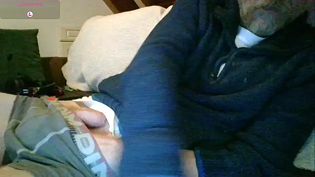 Snapshot of Vrenico-SC chatting on 02.20.26 Vrenico-SC online show from 02.20.26