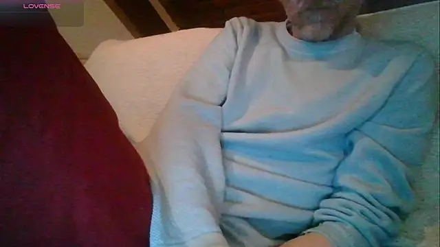 Snapshot of Vrenico-SC chatting on 03.01.26 Vrenico-SC online show from 03.01.26