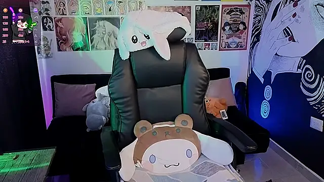 Snapshot of Yuhwan_ chatting on 09.16.25 Yuhwan online show from 09.16.25