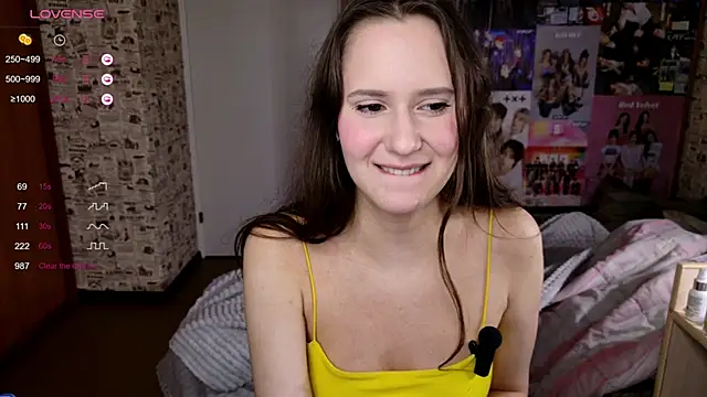 LucyRose3 online show from 11.06.25