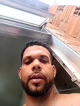 Snapshot of VadioLord chatting on 12.05.25 VadioLord online show from 12.05.25