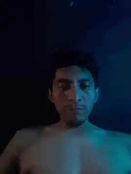 Snapshot of Yucsingl1 chatting on 04.08.26 Yucsingl1 online show from 04.08.26