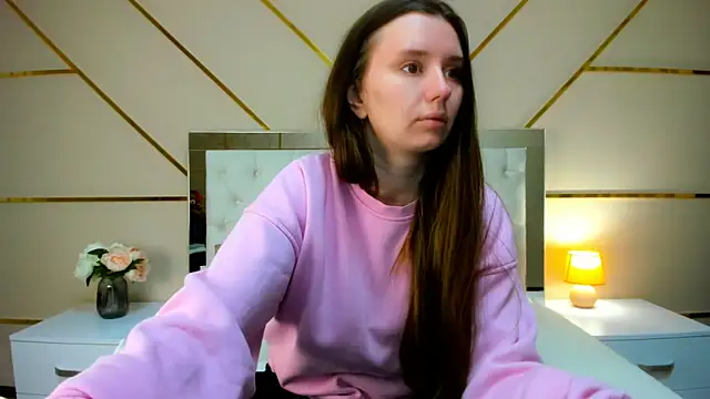 Snapshot of BeatriceAddams chatting on 10.04.25 BeatriceAddams online show from 10.04.25