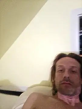 Danny19867 online show from 10.02.25