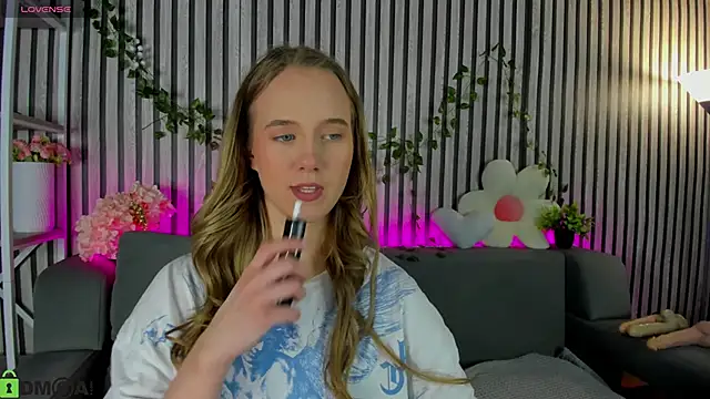 Casey Sweeet online show from 03.03.26