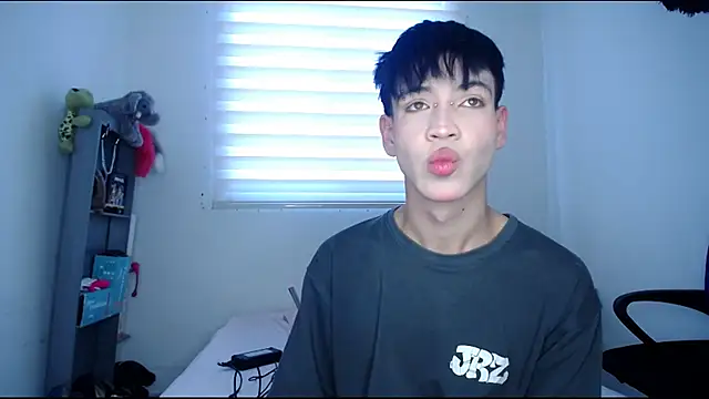 lucky stricke online show from 09.25.25