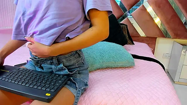 Snapshot of _jasmine_blush chatting on 03.29.26 jasmine blush online show from 03.29.26