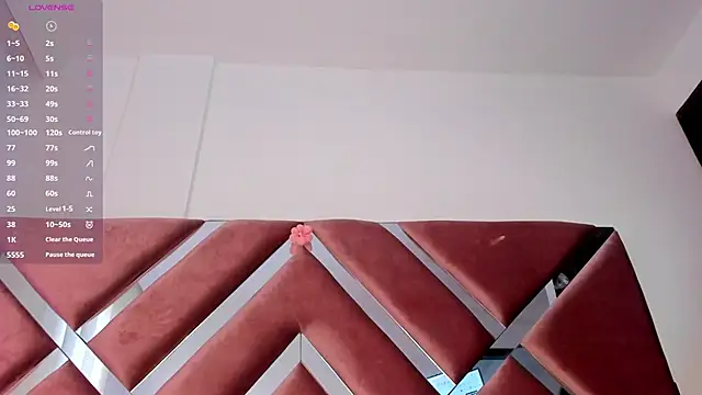 Snapshot of _jasmine_blush chatting on 04.10.26 jasmine blush online show from 04.10.26