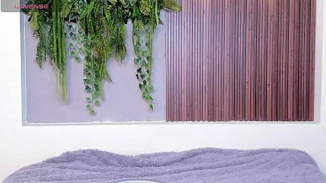 Dakotaferreti online show from 09.22.25