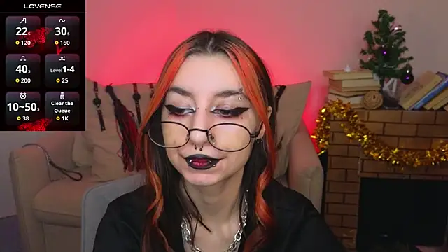 Snapshot of Mistress__Marcelline chatting on 01.07.26 Mistress Marcelline online show from 01.07.26