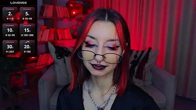 Snapshot of Mistress__Marcelline chatting on 02.06.26 Mistress Marcelline online show from 02.06.26