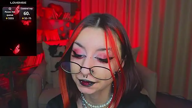 Snapshot of Mistress__Marcelline chatting on 02.13.26 Mistress Marcelline online show from 02.13.26