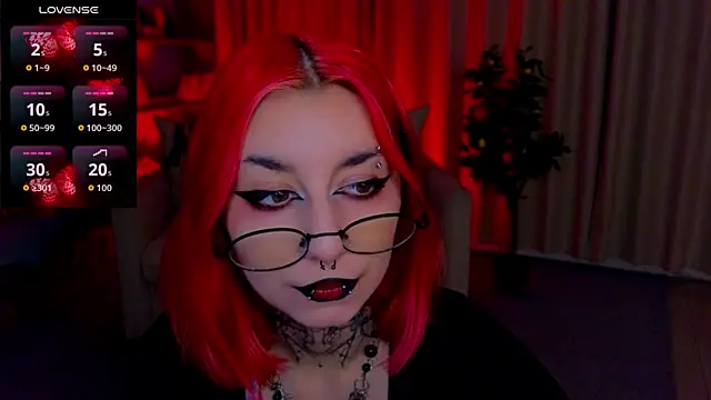 Snapshot of Mistress__Marcelline chatting on 07.14.26 Mistress Marcelline online show from 07.14.26