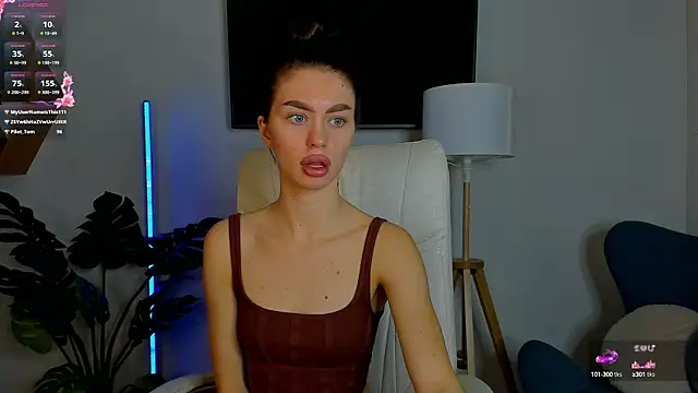 Cherry   Kiss online show from 10.03.25