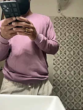 Snapshot of Atngt_69 chatting on 12.01.25 Atngt 69 online show from 12.01.25