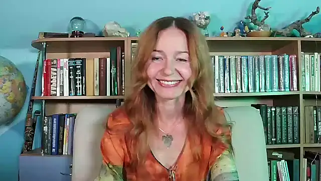 Foxilady357 online show from 09.28.25