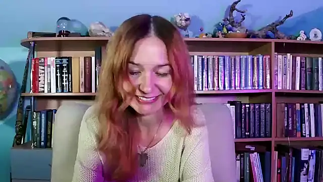 Foxilady357 online show from 10.26.25