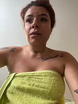 Snapshot of haally-mll chatting on 10.29.25 haally-mll online show from 10.29.25