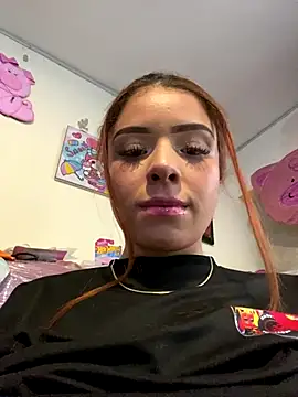 Snapshot of haally-mll chatting on 11.04.25 haally-mll online show from 11.04.25