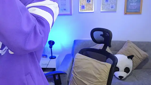 yulian vasquez online show from 12.16.25