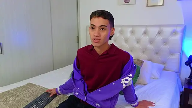 yulian vasquez online show from 01.14.26