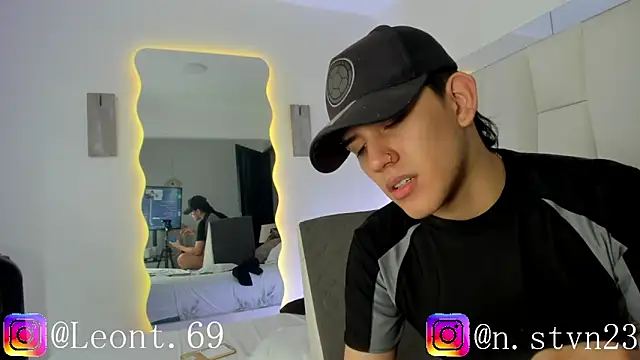 LoganTwink18 online show from 04.07.26