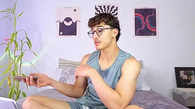 LatinReall online show from 09.21.25