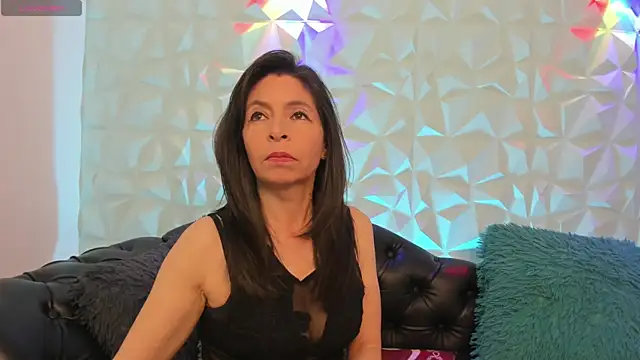 SabinaDeluxe cg online show from 11.21.25