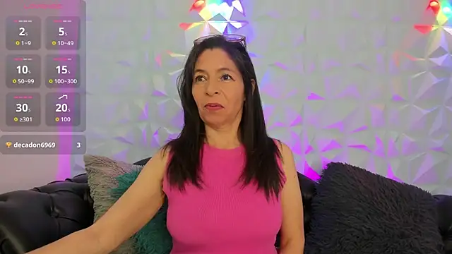 SabinaDeluxe cg online show from 12.22.25