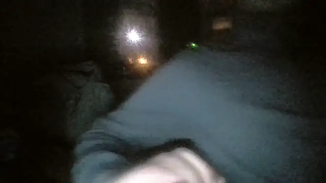 Tayatom8823 online show from 10.25.25